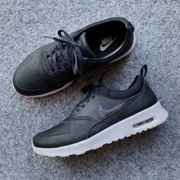 nike air max thea black leather